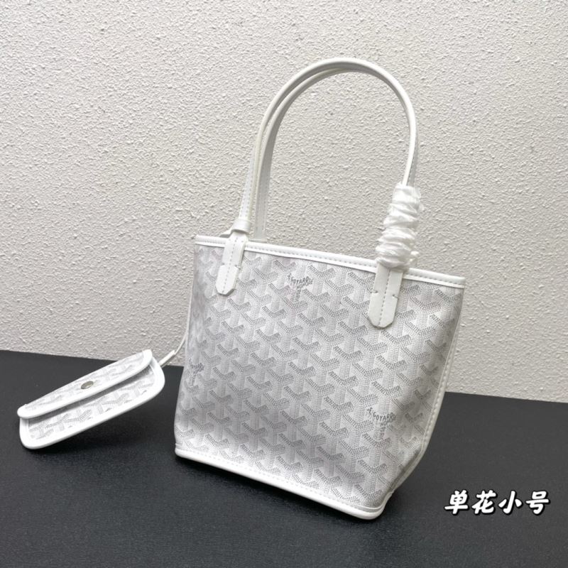 Goyard Shopping Bags